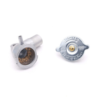 Pipe alu ⌀28 + bouchon radiateur Renault Dauphine 1er modèle